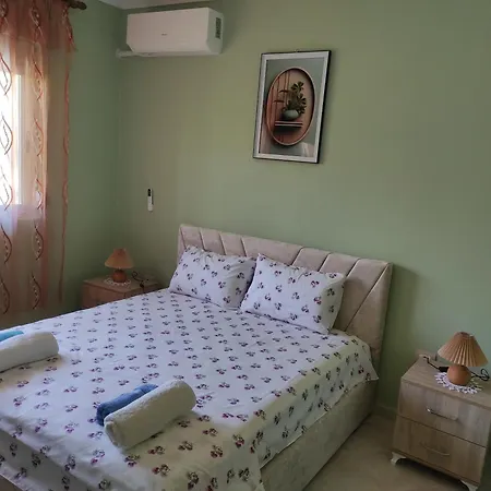 View Balcony In Shkallnur