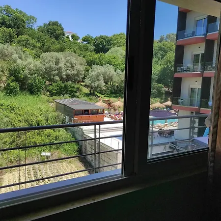 Apartamento View Balcony In Shkallnur *